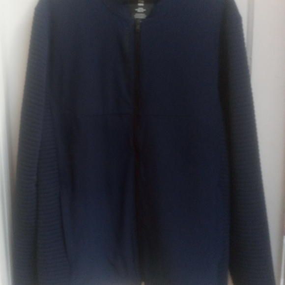 Under Armour Men's Deep Blue Zip-Up Jacket - Picture 9 of 15